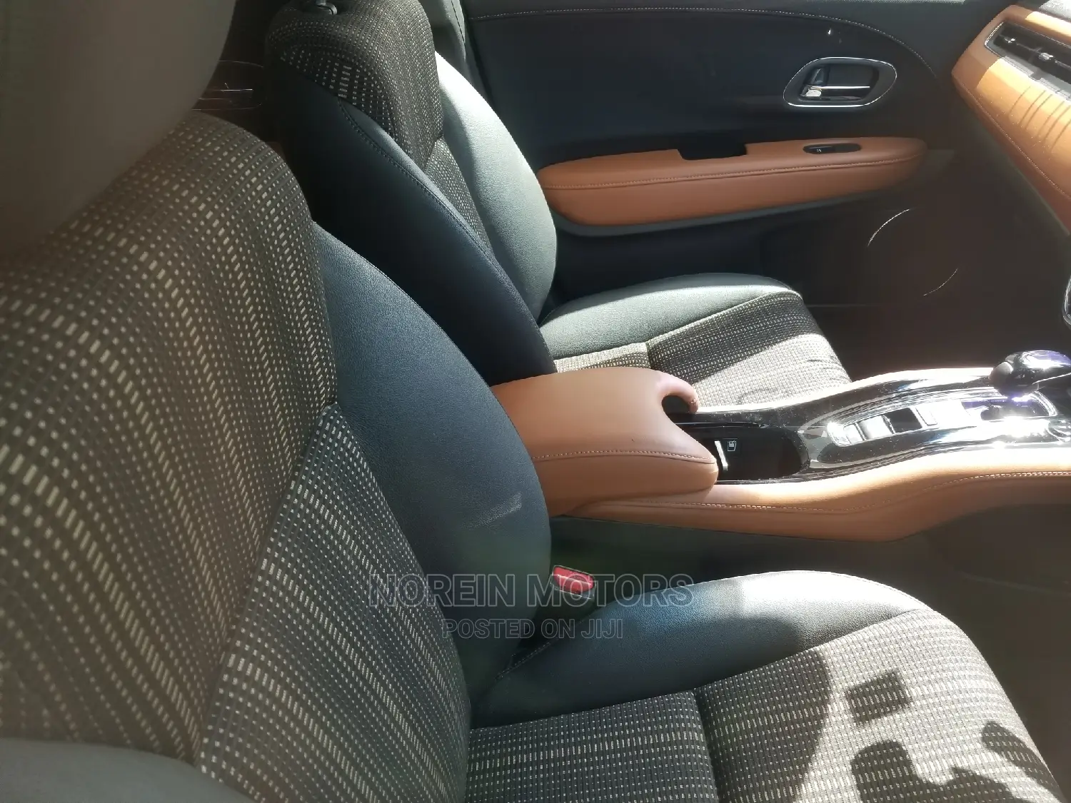 Honda Vezel 1.5 Hybrid 2WD 2015 Green