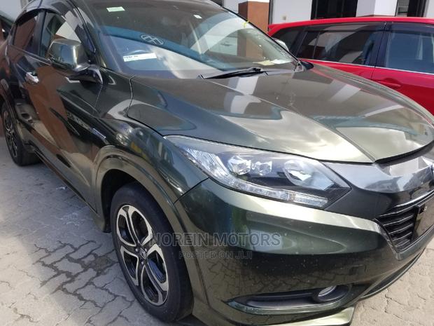 Honda Vezel 1.5 Hybrid 2WD 2015 Green