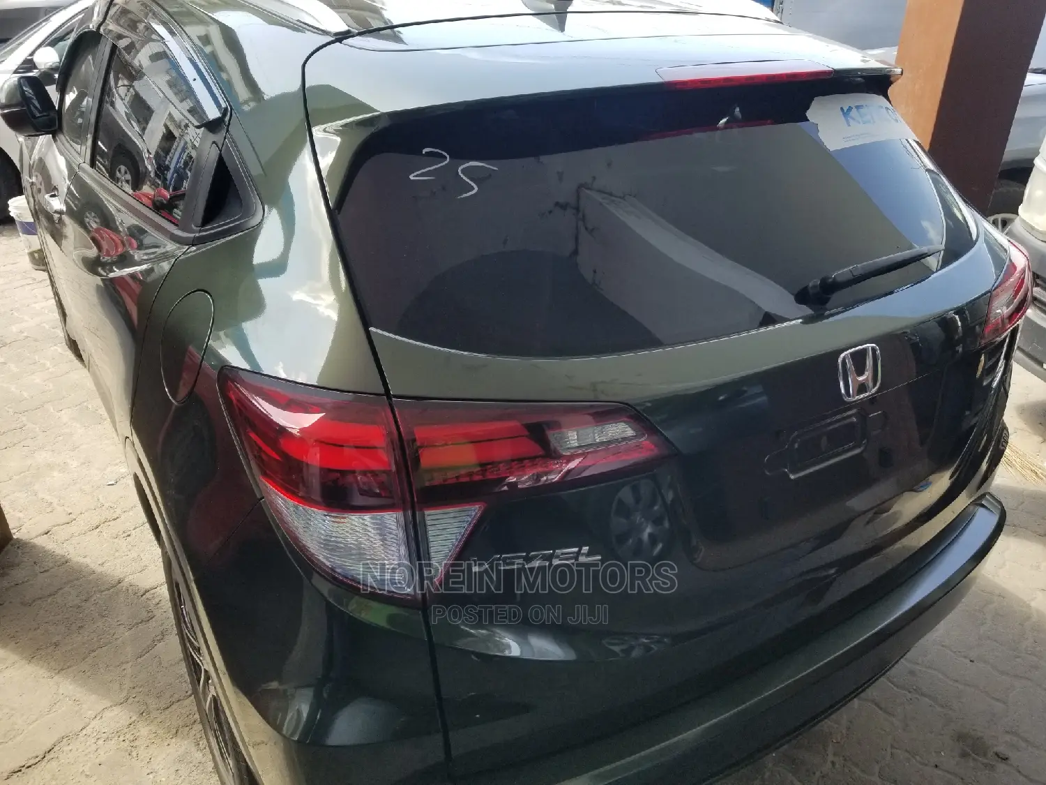 Honda Vezel 1.5 Hybrid 2WD 2015 Green