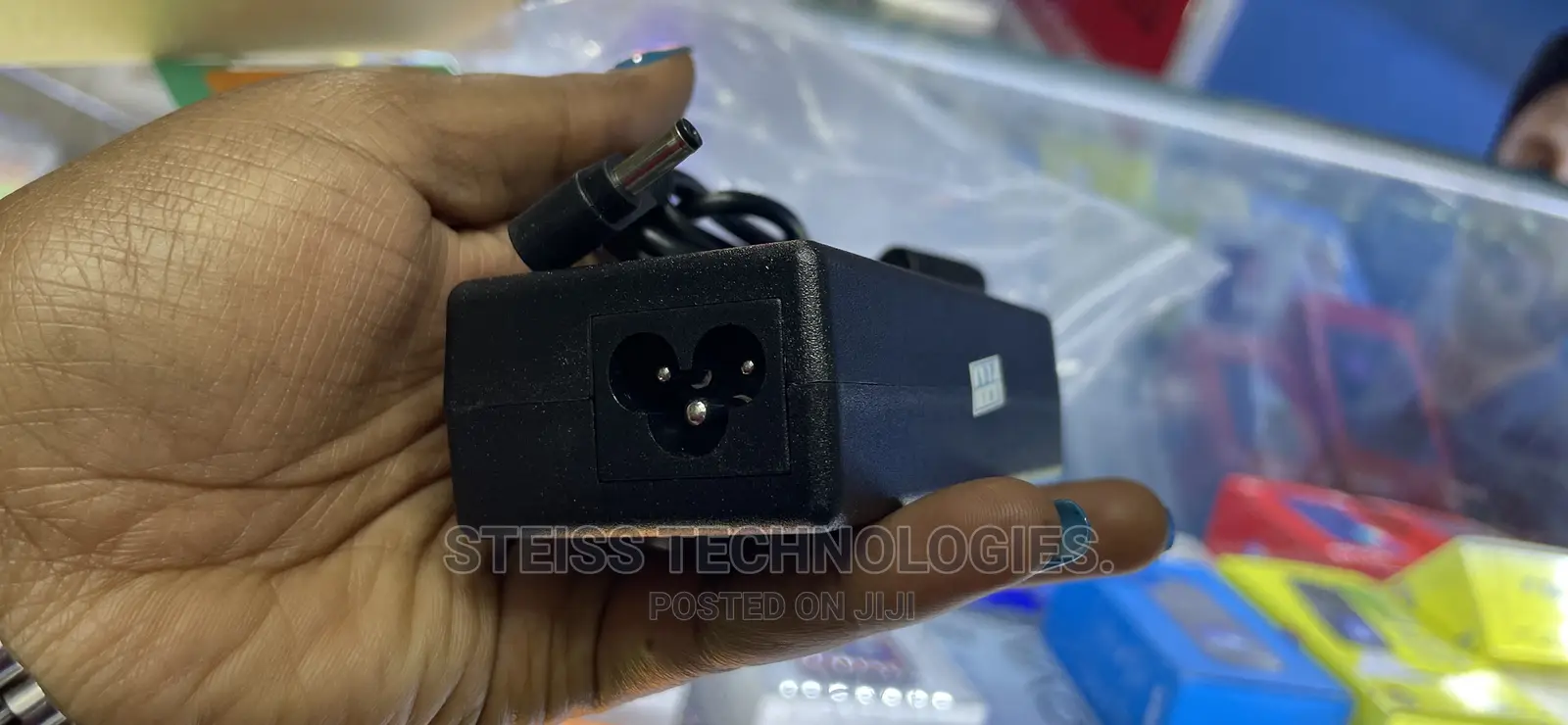 Laptop Adapter.