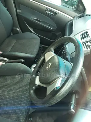 Suzuki Swift 2015 Blue