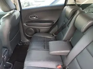 Honda Vezel 1.5 4WD 2016 Black
