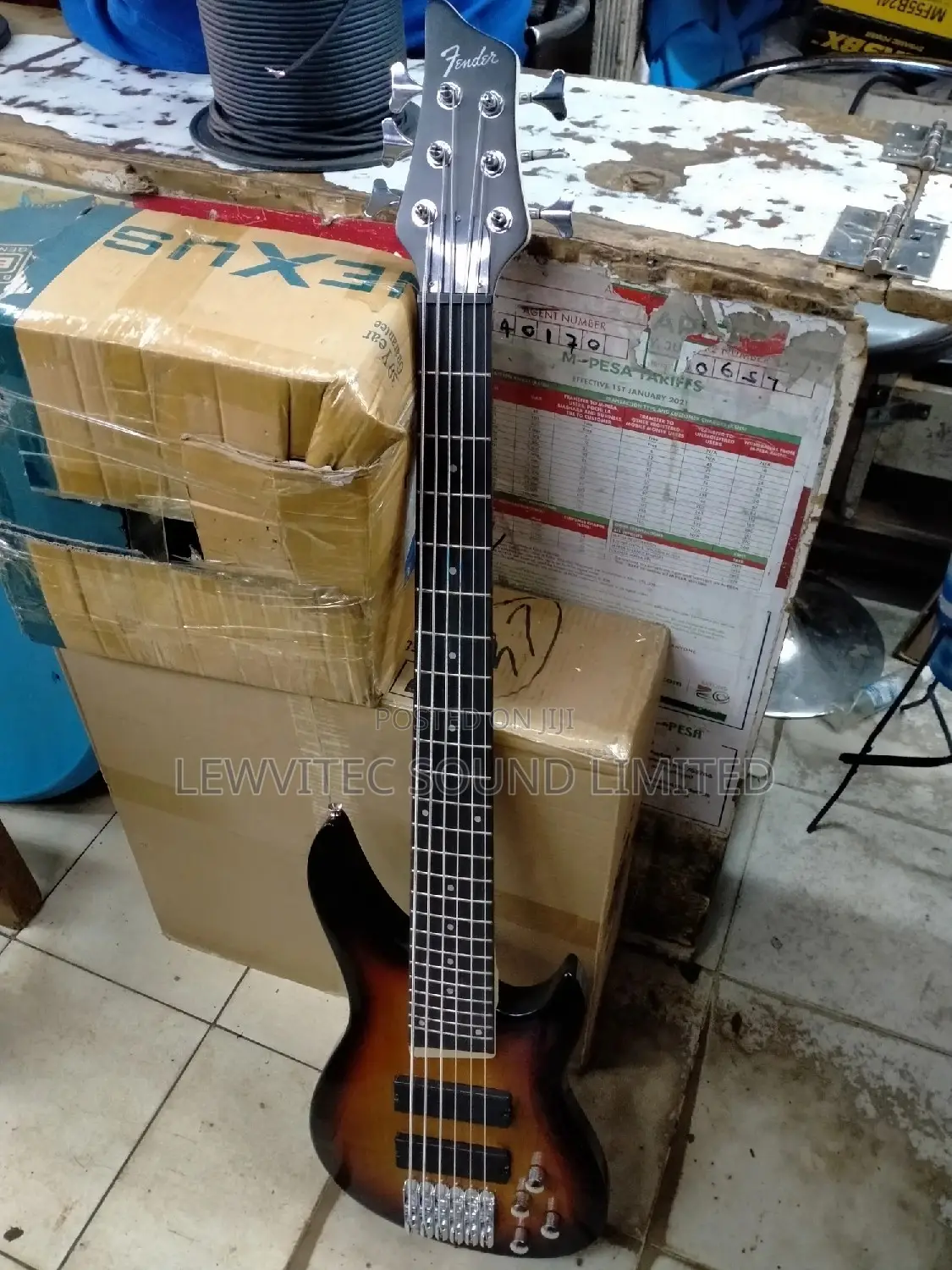 New Arrival Fender Six Strings Guitar