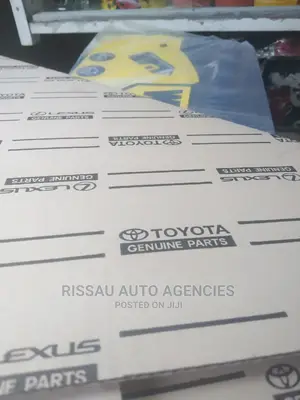 Toyota 1G FE Engine Overhaul Gasket Kit.