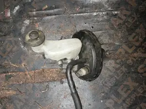Daihatsu Mira Brake Master Cylinder and Booster 