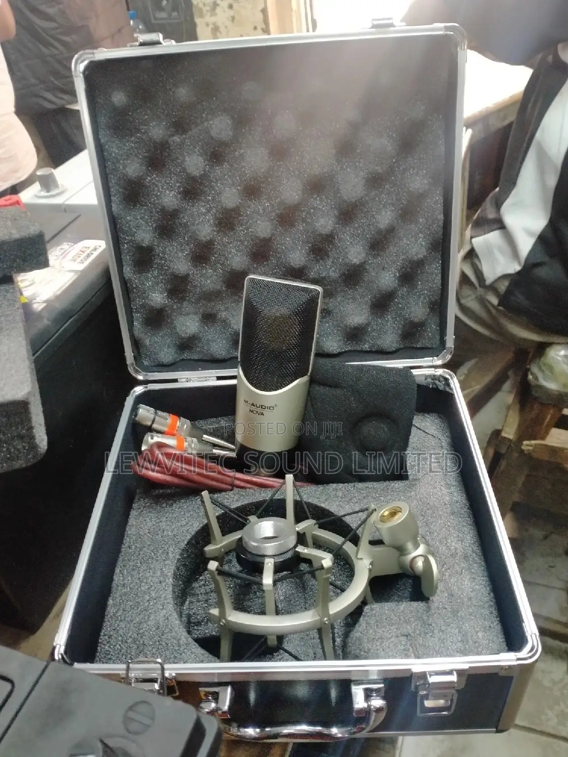 M Audio Studio Condensor Microphone