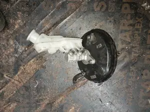 Daihatsu Mira Brake Master Cylinder and Booster Complete