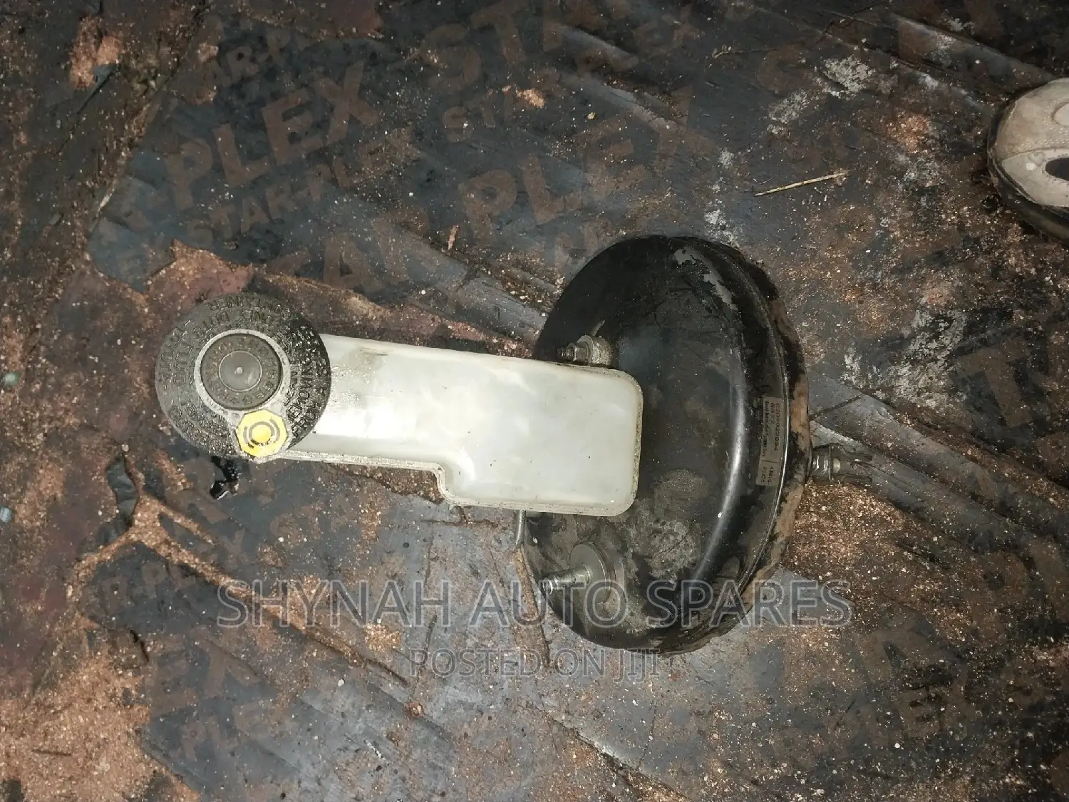 Toyota Ractis New Model Brake Master Cylinder and Booster