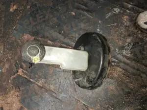 Toyota Ractis New Model Brake Master Cylinder and Booster