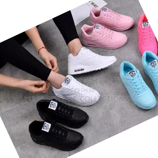 Quality Unisex Shoes - thumbnail 2