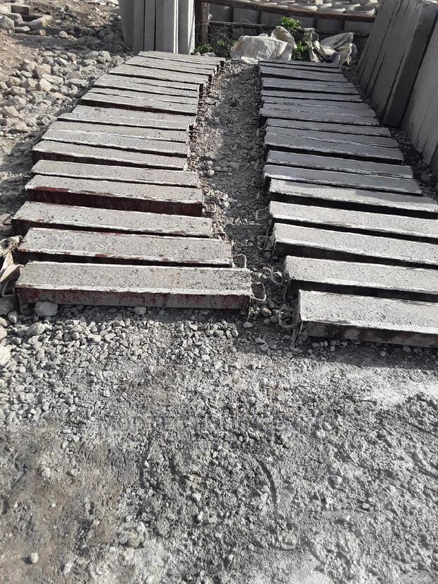 Genuine Road Kerbs - thumbnail 2