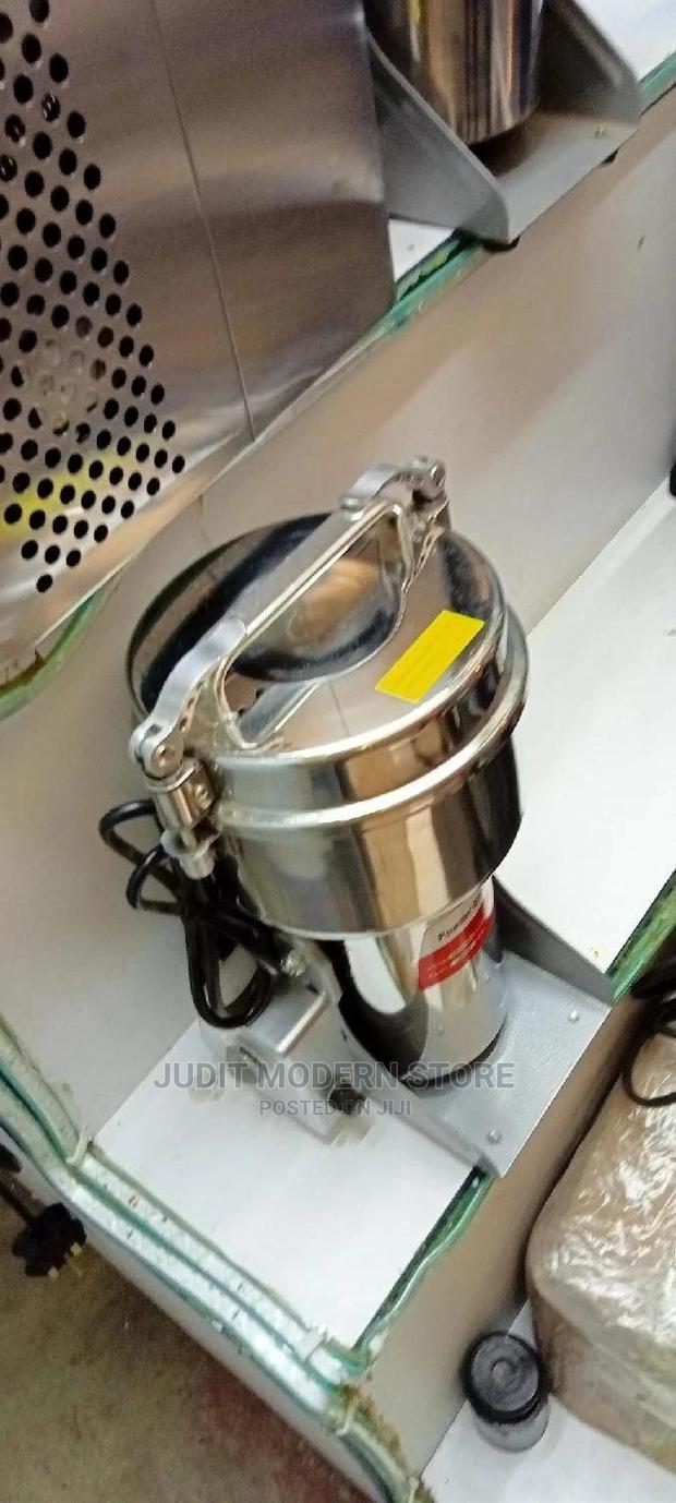 Spice Grinding Machine