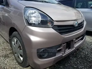 Daihatsu Mira 2014 Pink