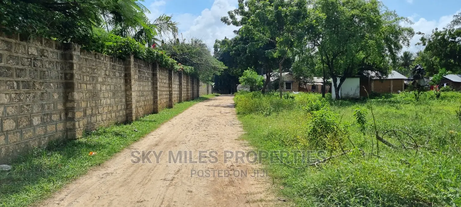 Aloo Drive,Mtwapa Beach Creekside Area,50/100 Plots on Sale.