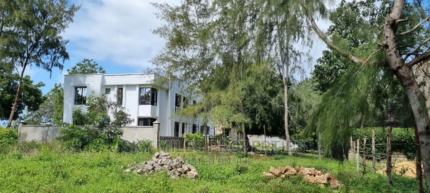 Aloo Drive,Mtwapa Beach Creekside Area,50/100 Plots on Sale.