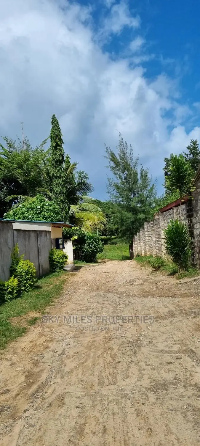 Aloo Drive,Mtwapa Beach Creekside Area,50/100 Plots on Sale.