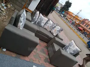 Five Seater Sofa Set on Sale