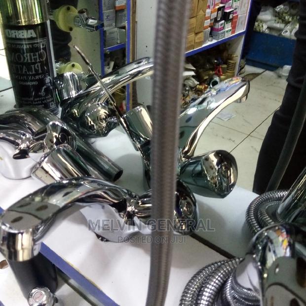 Aquaflex Basin Mixer - main view