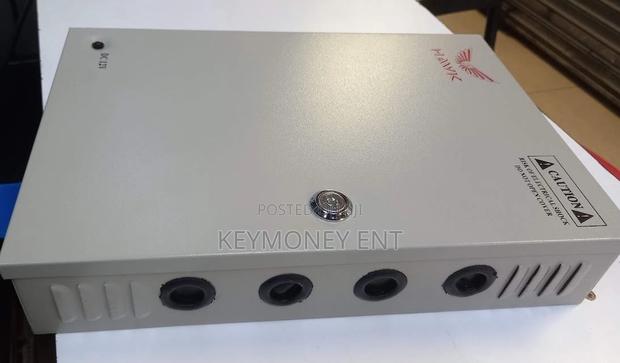 Clinical 12v 10A Closed Power Supply Unit for 8cameras - main view
