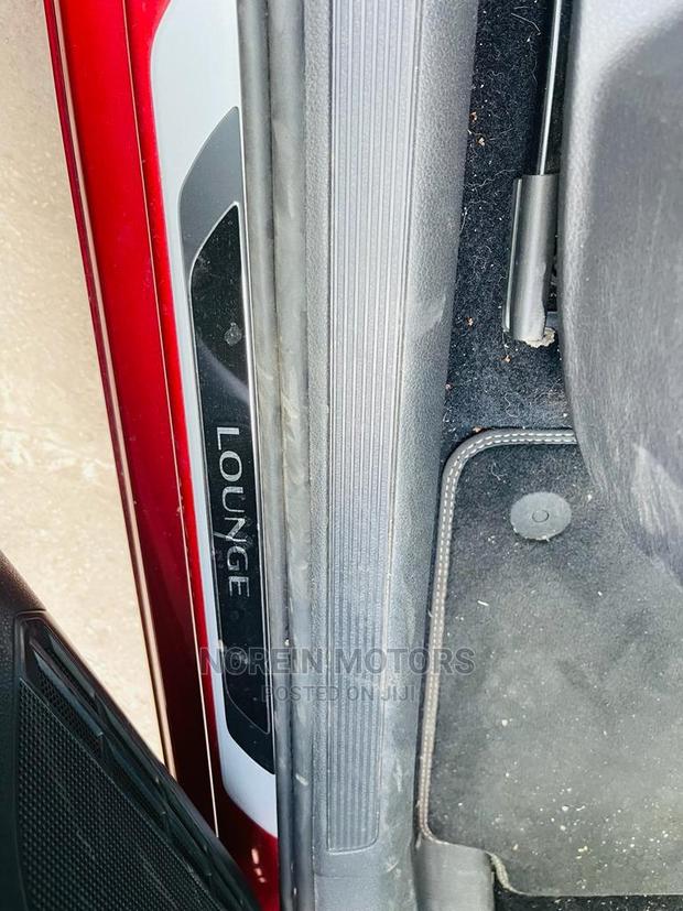 Volkswagen Golf 2015 Red - thumbnail 4