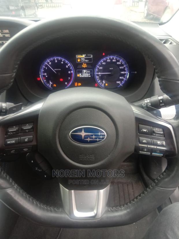 Subaru Outback 2015 Beige - thumbnail 2