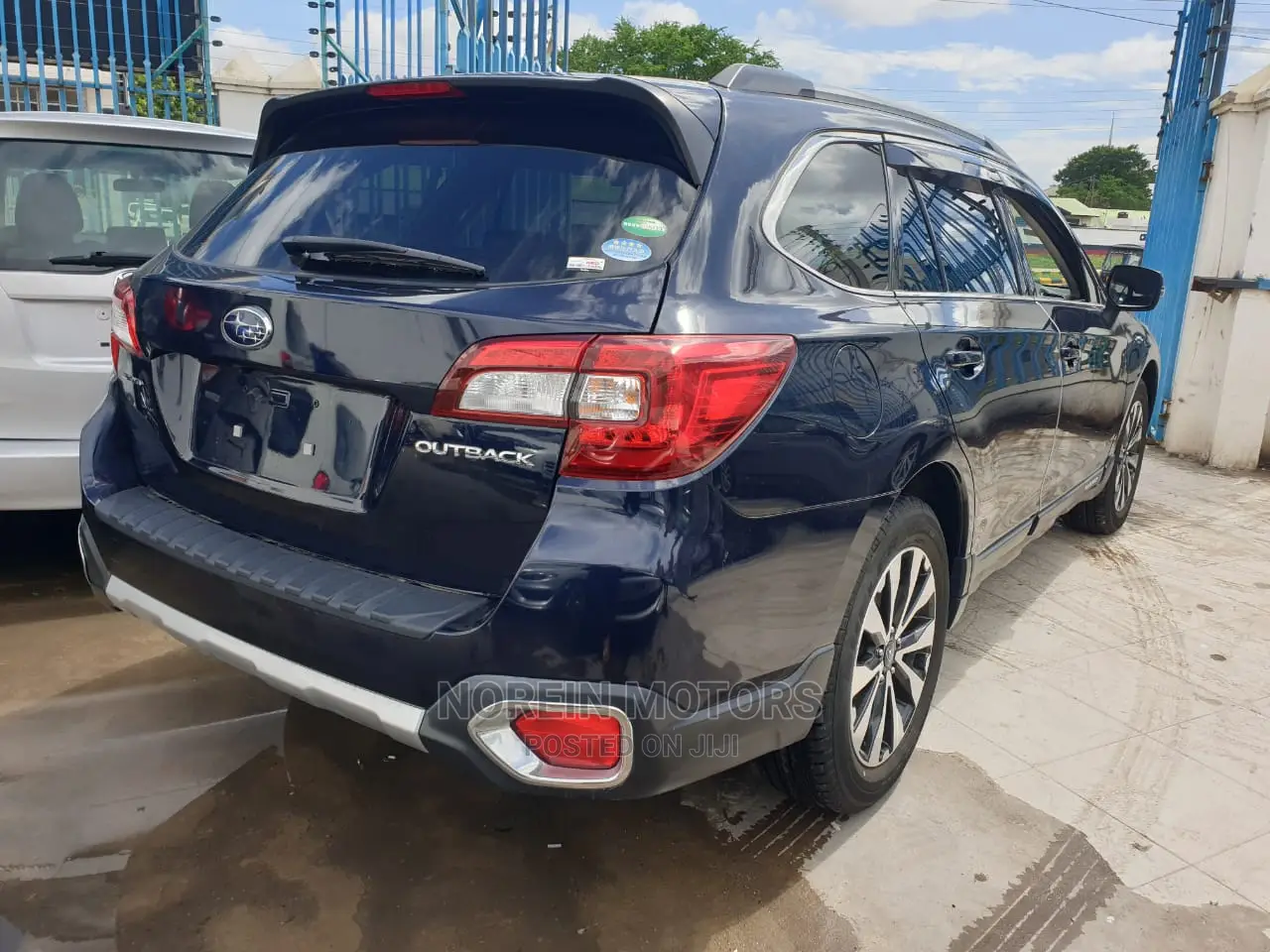 Subaru Outback 2016 Blue