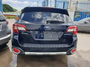 Subaru Outback 2016 Blue