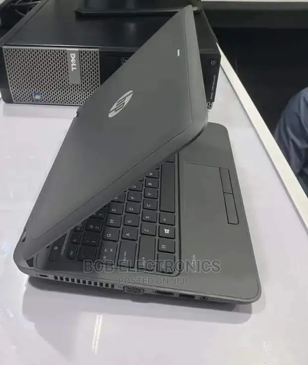 Laptop HP Mini 2140 4GB Intel Celeron 320GB