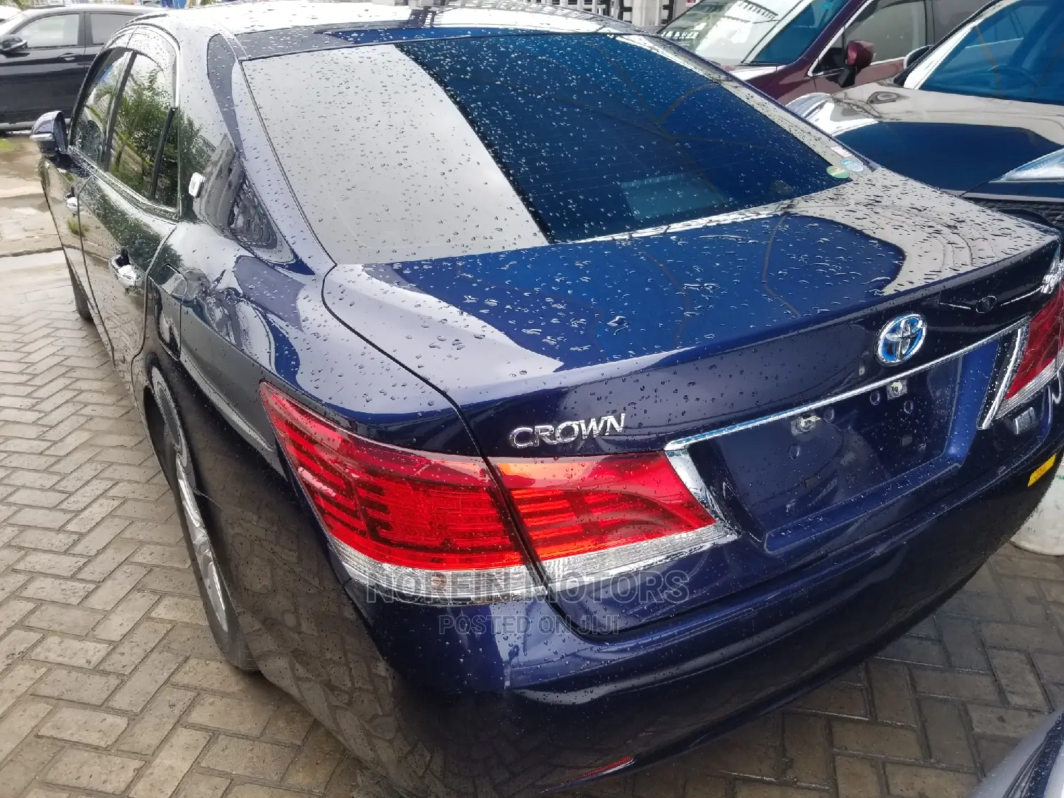 Toyota Crown 2015 Blue