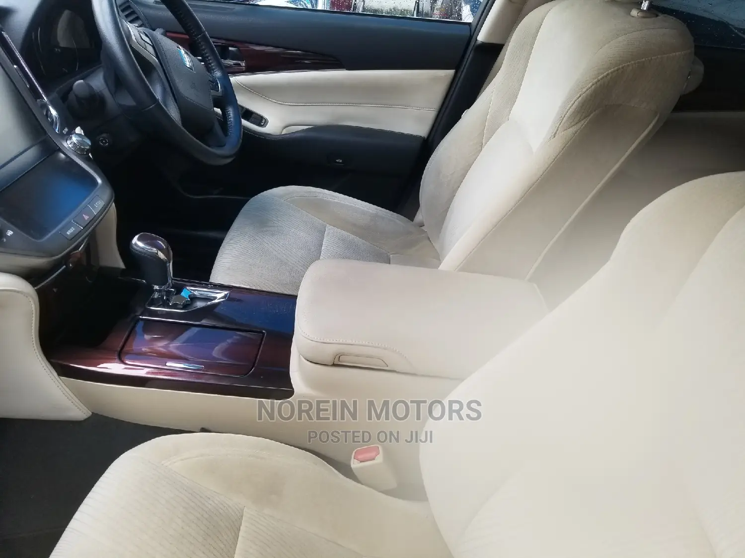 Toyota Crown 2015 Blue