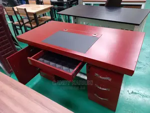1.4m Executive Office Desk