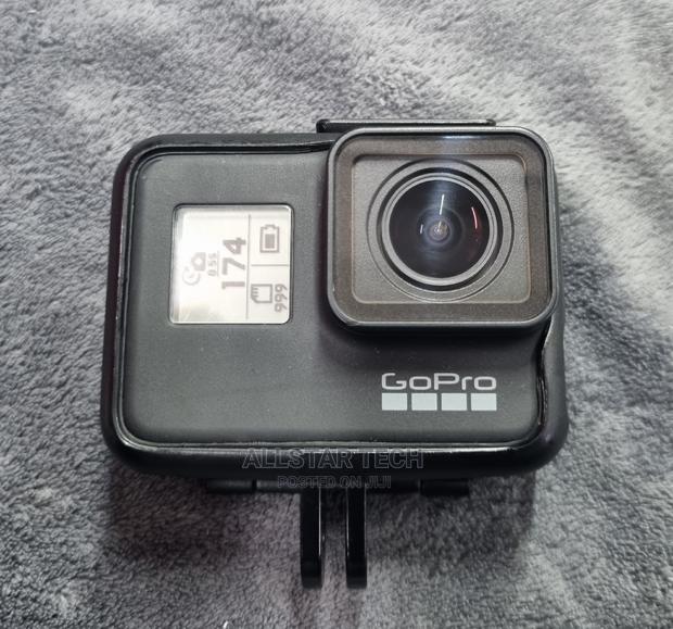 Gopro HERO7 Black With 128GB Micro SD Card - thumbnail 2