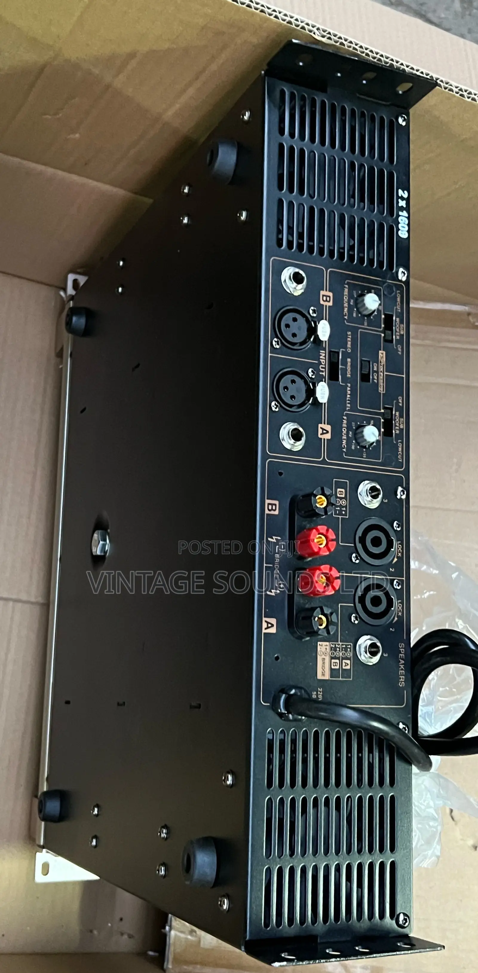 Yamaha Power Amplifier P7000