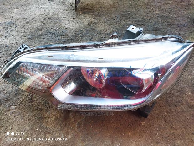 Honda Fit 2015 Zenon Headlight - main view