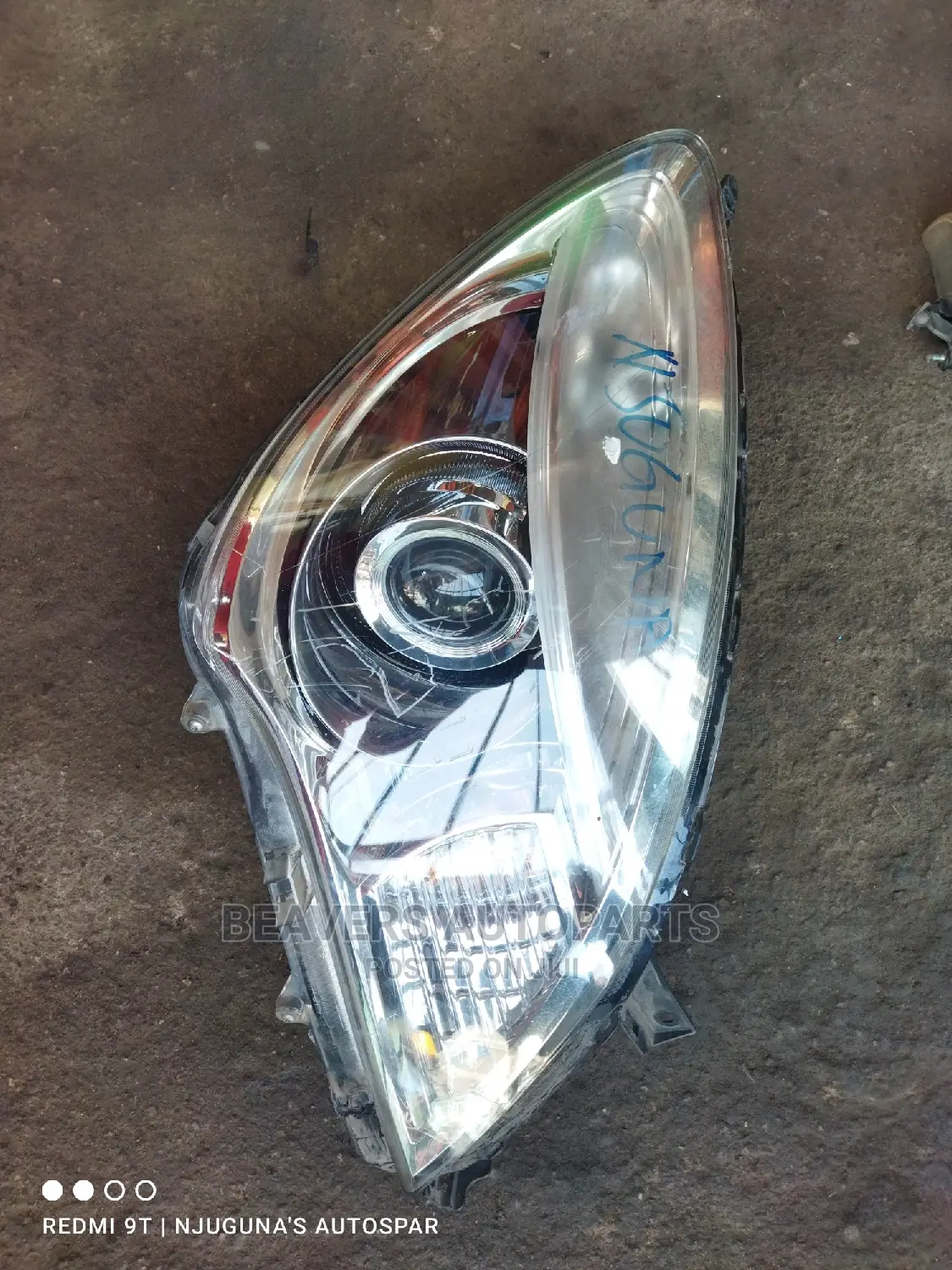 Suzuki Solio Zenon Headlight