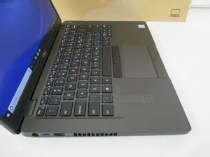 Laptop Dell Latitude 7410 8GB Intel Core I7 SSD 256GB