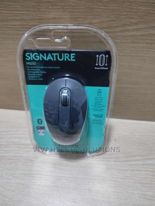 Logitech M650 Signature Bluetooth Mouse - main view