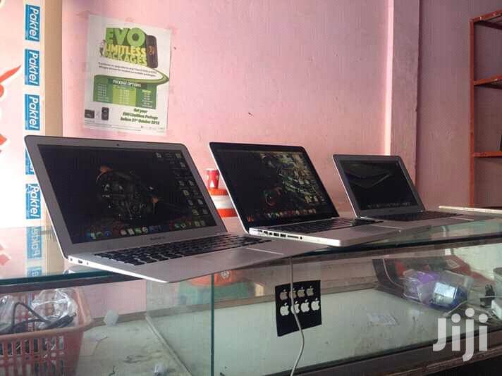 Laptop Apple MacBook Pro 4GB Intel Core i5 HDD 500GB