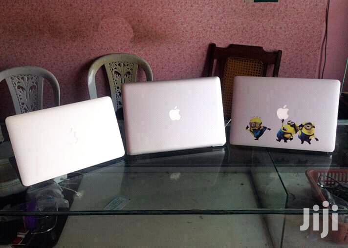 Laptop Apple MacBook Pro 4GB Intel Core i5 HDD 500GB