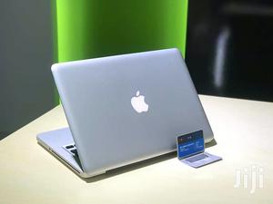 Laptop Apple MacBook Pro 4GB Intel Core i5 HDD 500GB