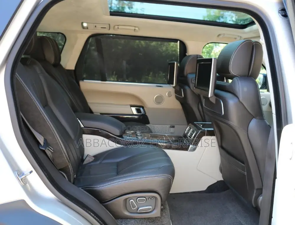 Land Rover Range Rover Vogue 2015 Silver