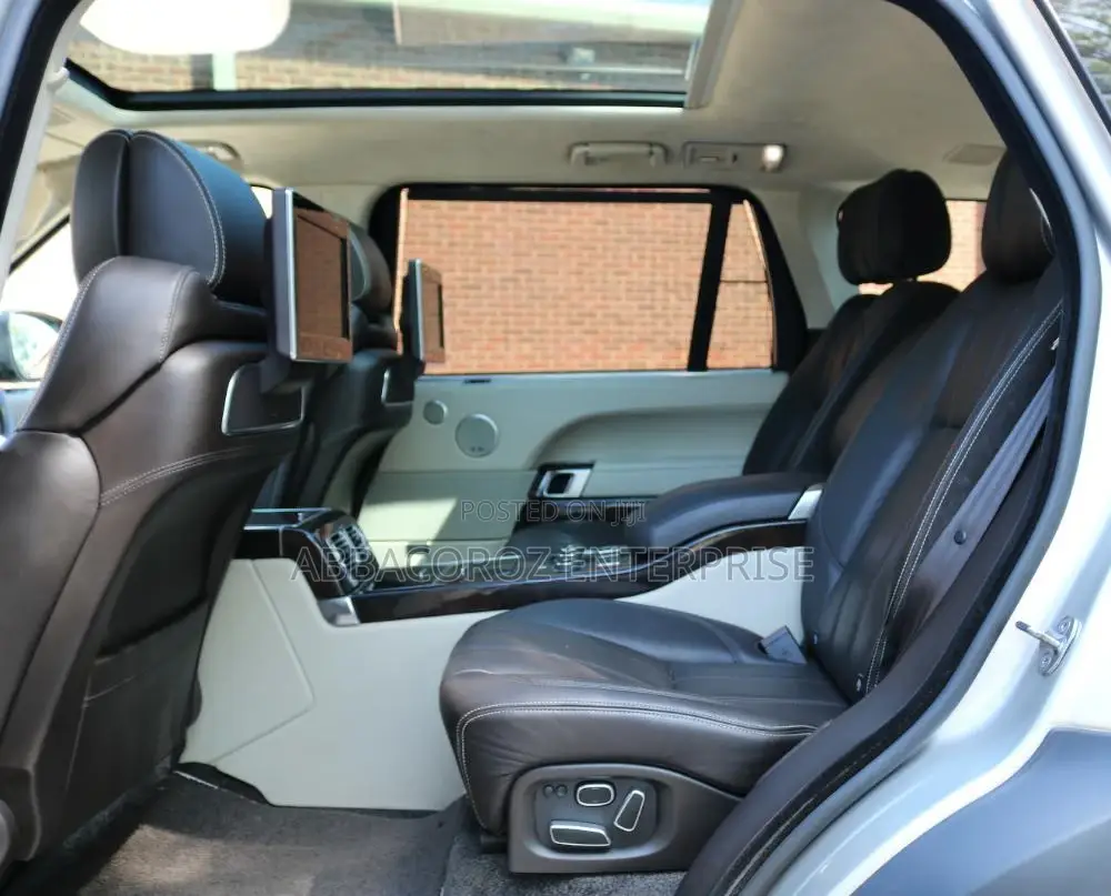 Land Rover Range Rover Vogue 2015 Silver