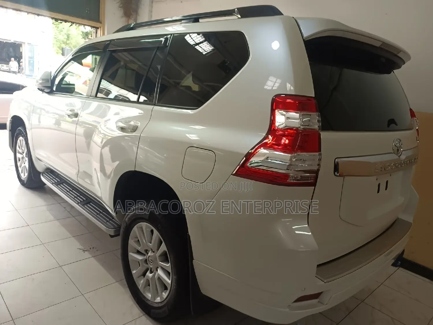 Toyota Land Cruiser Prado 2.8 D-4D 2015 White