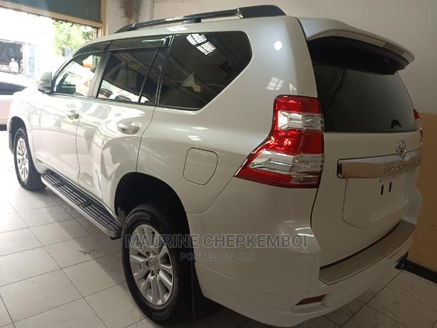 Toyota Land Cruiser Prado 2.8 D-4D 2015 White - thumbnail 11