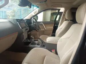 Toyota Land Cruiser Prado 2.7 2019 Black
