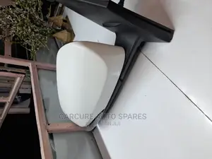 Auris 2012/ 13/ 14/ 15 Side Mirror
