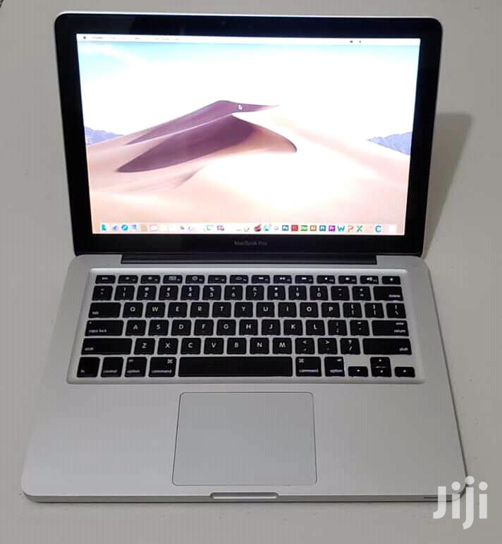 Laptop Apple MacBook Pro 4GB Intel Core i5 HDD 500GB