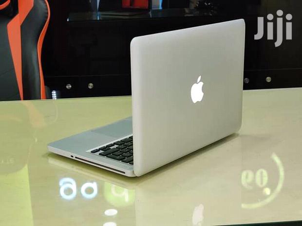 Laptop Apple MacBook Pro 4GB Intel Core i5 HDD 500GB - thumbnail 3