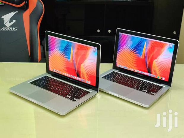 Laptop Apple MacBook Pro 4GB Intel Core i5 HDD 500GB - main view