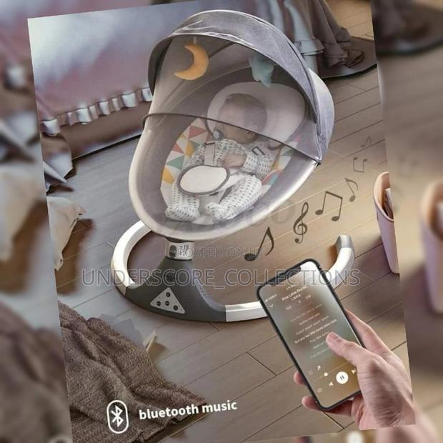 Classy Newborn Swing - main view